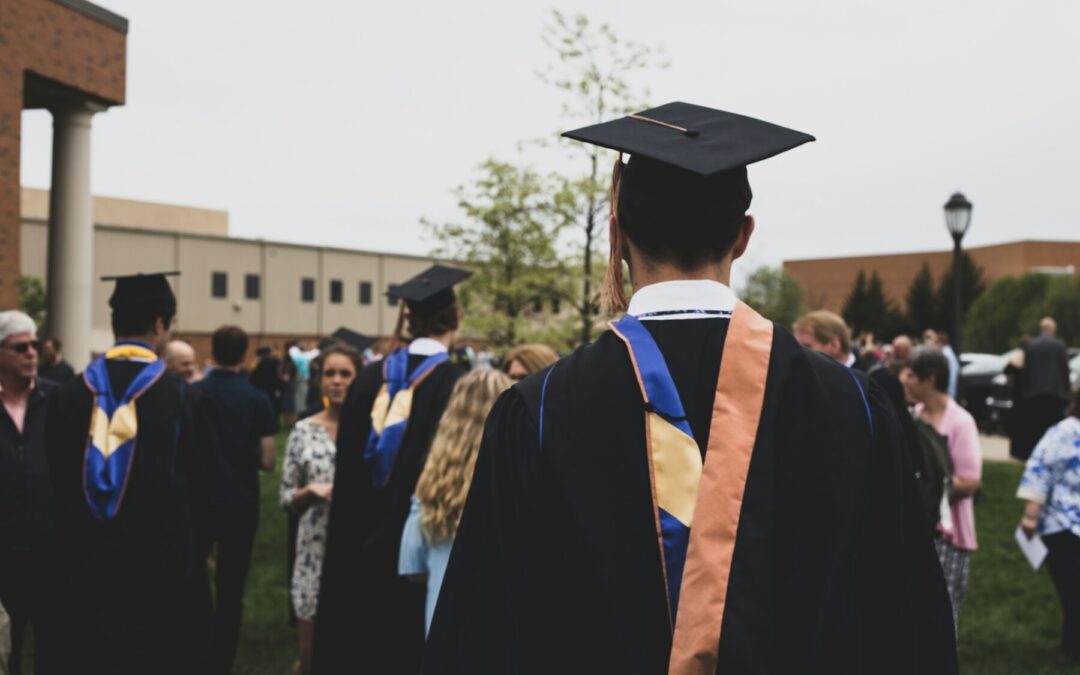 Vous pouvez maintenant faire votre demande dans le cadre du Programme national de bourses d’études Appuyons nos troupes