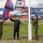 Galerie de photos : Hissage du drapeau de la fierté à la BFC Cold Lake