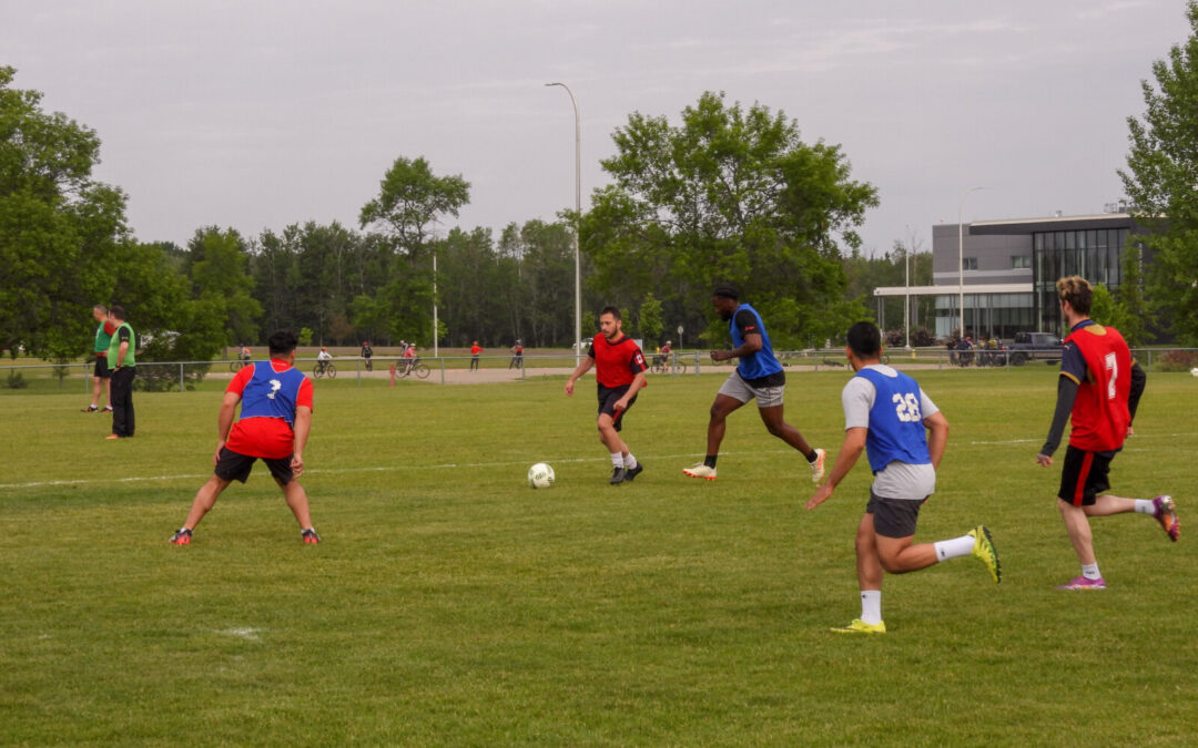 Journée estivale du sport à la 4e Escadre : plaisir, mise en forme et compétition amicale