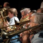 Le corps de musique de la 4e Escadre offre une performance à succès lors d’un concert sur le thème d’un film