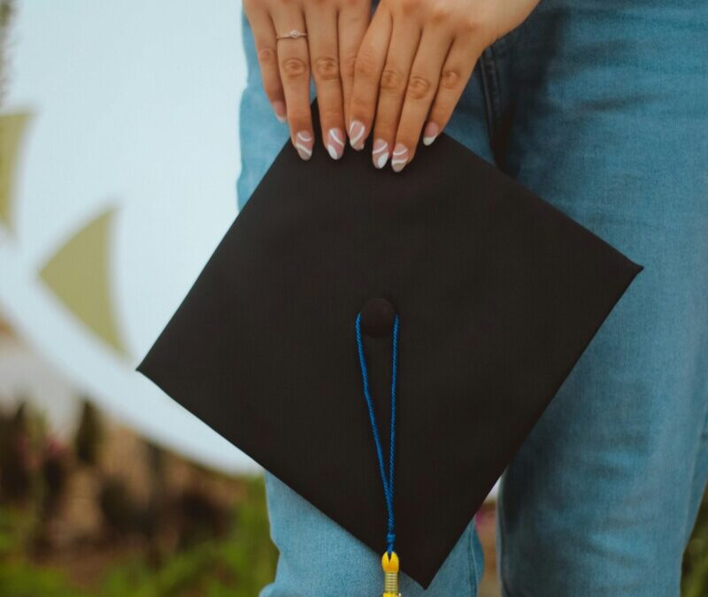 Une nouvelle bourse d’études ouvre des portes aux membres des FAC, aux vétérans et à leurs familles