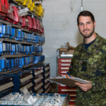 De la logistique des FAC à la croissance mondiale : Floèm, une entreprise détenue par un vétéran, ouvre la voie sur le marché canadien du thé nordique