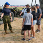 Les FAC à la rencontre des Canadiens et Canadiennes au spectacle aérien de Cold Lake de 2026