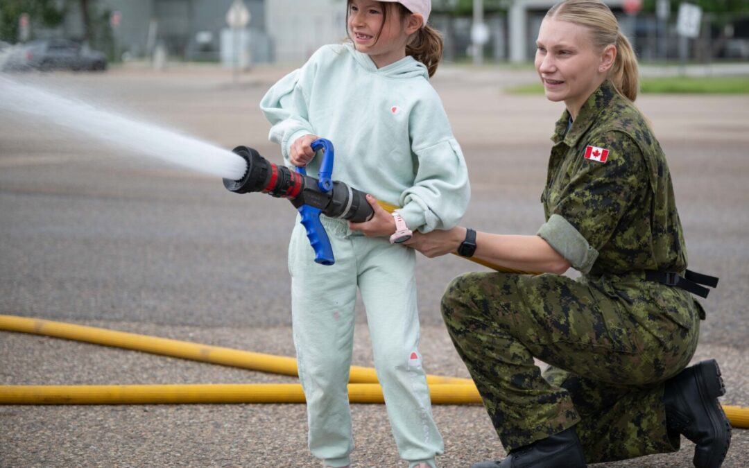 Photo Gallery: Kinosoo Camp visits 4 Wing and CFB Cold Lake